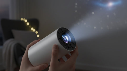 短焦点プロジェクターの特徴とおすすめモデル【2026年版】｜狭い空間でも迫力ある大画面を実現