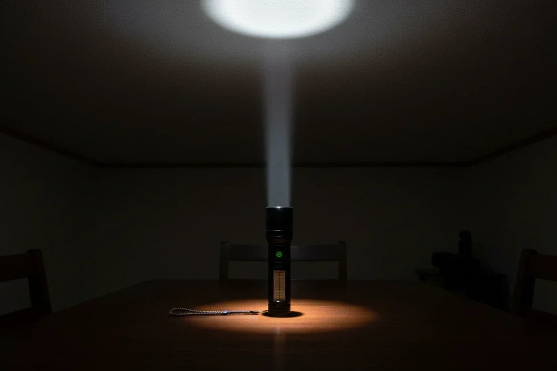 flashlight-lumens-guide-how-bright