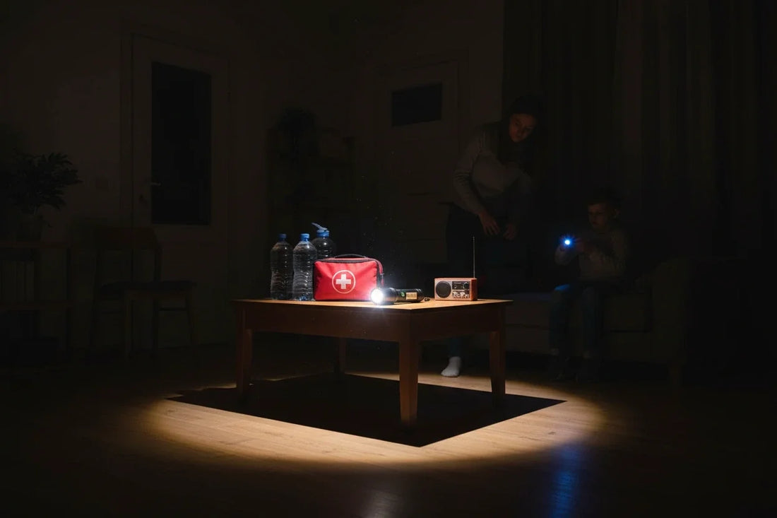 power-outage-flashlight-preparation-guide